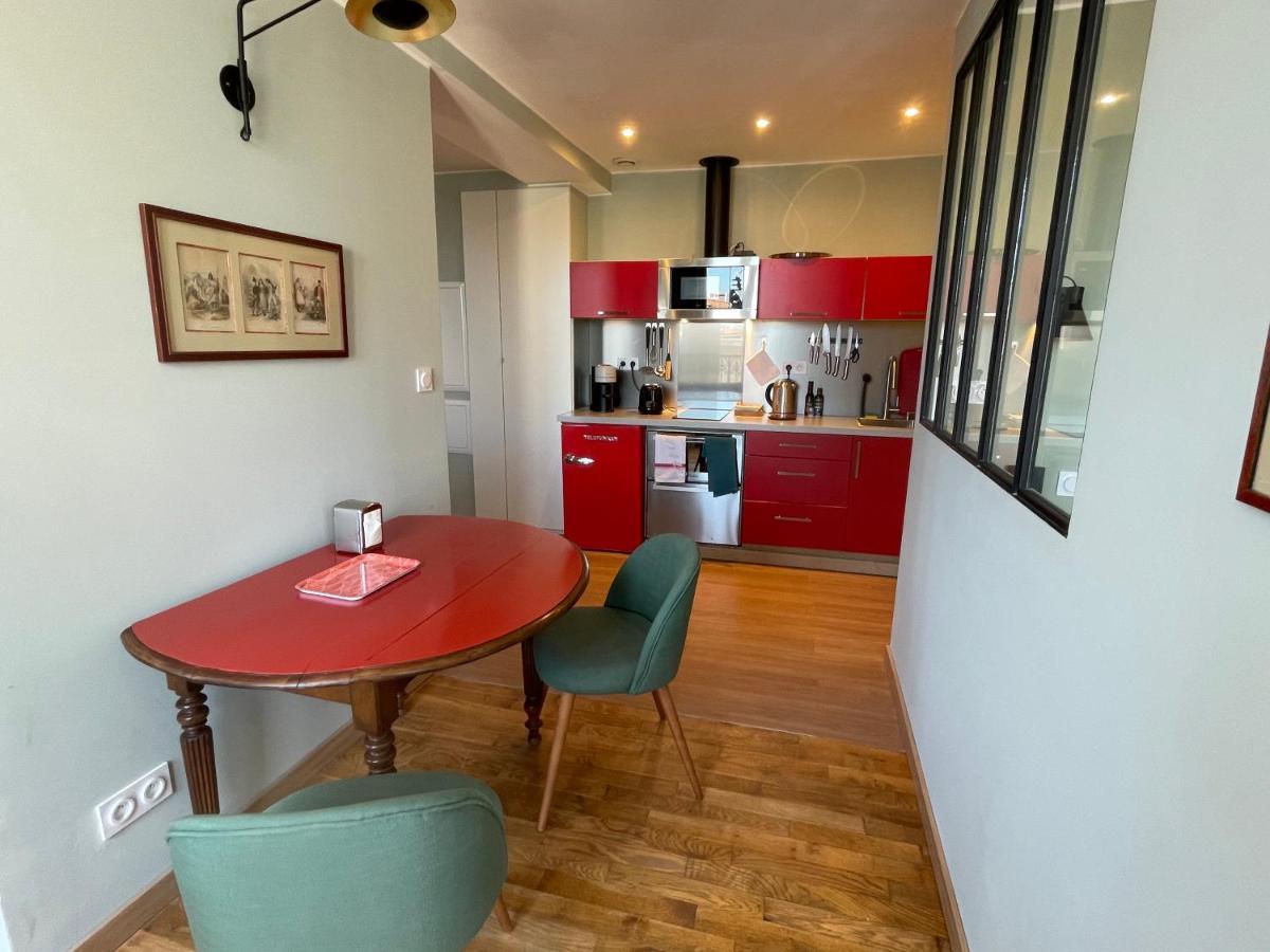Appartement Mignon Calme Douillet Ascenseur Clim Etage Eleve Proche Parking Et Toutes Commodites Au Coeur Du Toulon Historique Ngoại thất bức ảnh