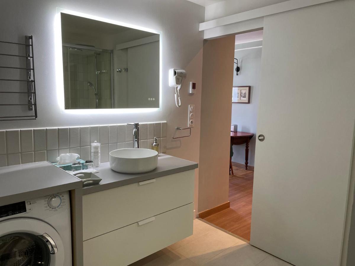 Appartement Mignon Calme Douillet Ascenseur Clim Etage Eleve Proche Parking Et Toutes Commodites Au Coeur Du Toulon Historique Ngoại thất bức ảnh