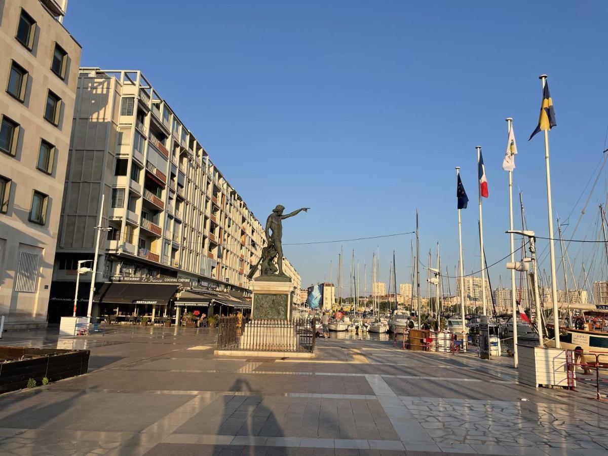 Appartement Mignon Calme Douillet Ascenseur Clim Etage Eleve Proche Parking Et Toutes Commodites Au Coeur Du Toulon Historique Ngoại thất bức ảnh