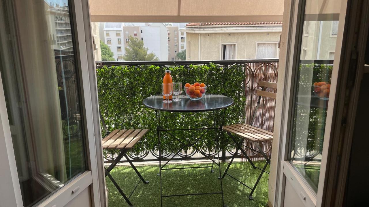 Appartement Mignon Calme Douillet Ascenseur Clim Etage Eleve Proche Parking Et Toutes Commodites Au Coeur Du Toulon Historique Ngoại thất bức ảnh